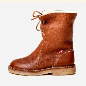 Duckfeet Arhus in Nut. Size 37